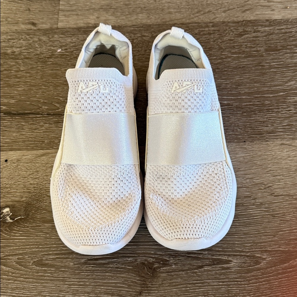 APL Techloom bliss white, size 6